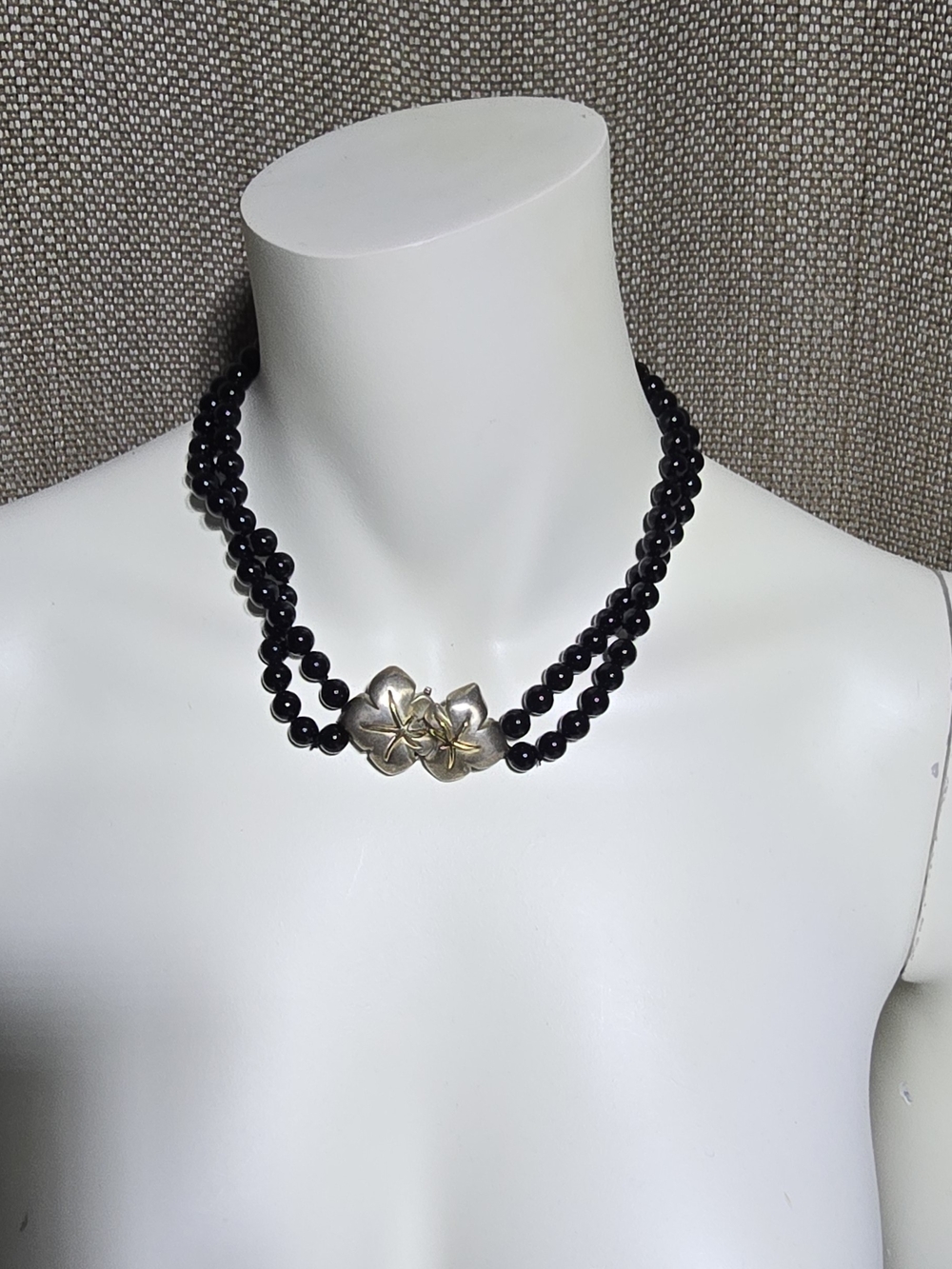 Vintage 1991 Tiffany & Co Onyx Double Strand Starfish Floral Necklace